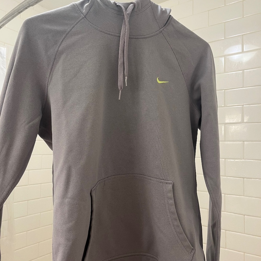 Light Purple Nike Dri-Fit Hoodie